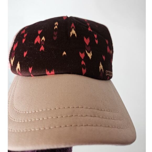 Patagonia Wish Tails Ruby Red Duckbill Trucker Hat Running Cycling - Picture 2 of 6